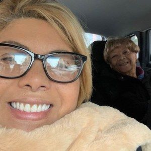 Meet your Posher, Awilda